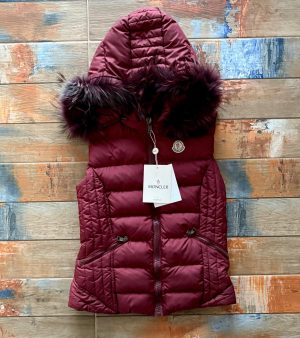 ДАМСКИ ЕЛЕК MONCLER
