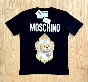 WhatsAppImage2025-10-24at19.49.20_b8a68f37.jpg ТЕНИСКА MOSCHINO