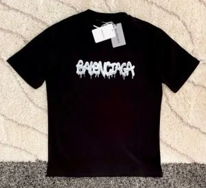 ТЕНИСКА BALENCIAGA