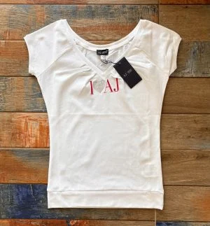 ДАМСКА ТЕНИСКА EMPORIO ARMANI