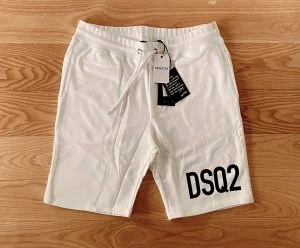 КЪСИ ПАНТАЛОНИ ШОРТИ DSQUARED2