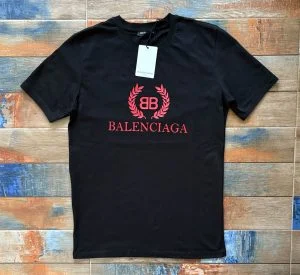 ТЕНИСКА BALENCIAGA