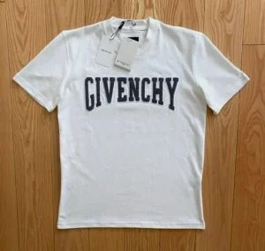 Тениска Givenchy