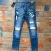 Мъжки дънки DSQUARED2 с бели мотиви и накъсан ефект