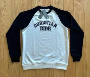 СУИЧЪР DIOR