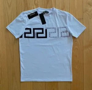 df9dd25c-418a-4040-8940-37bdeb91863d.jpg ТЕНИСКА VERSACE